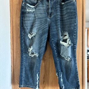 Judy Blue Distressed Women's Dark Blue Ripped Capri Jeans